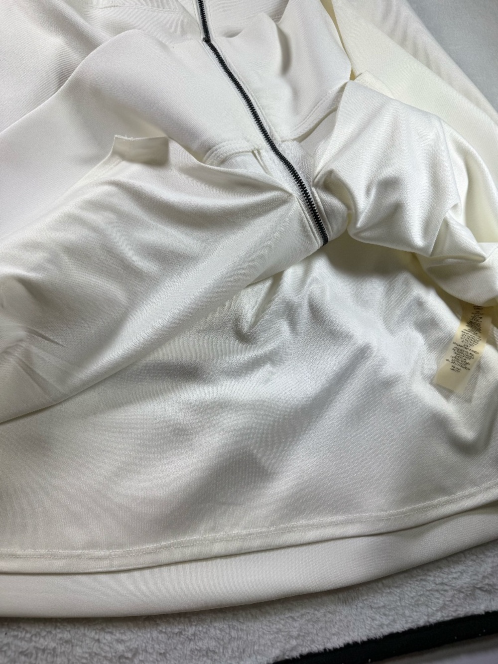 VINCE CAMUTO DRESS